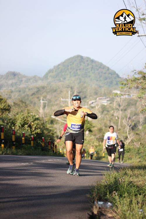 Race photo from Kelud Vertical Challenge 2024