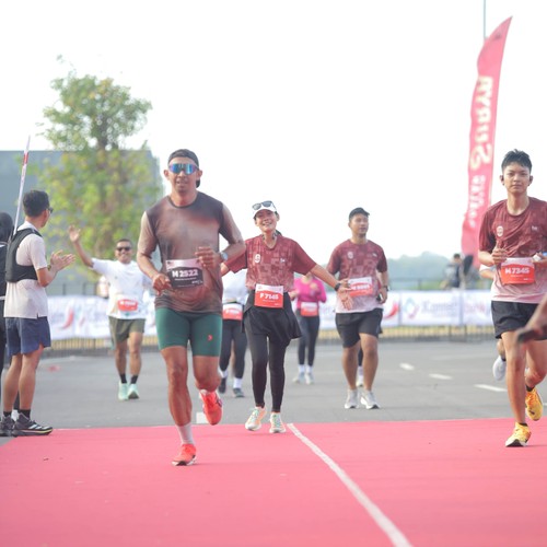 Race photo from KEDIRI HALF MARATHON 2026