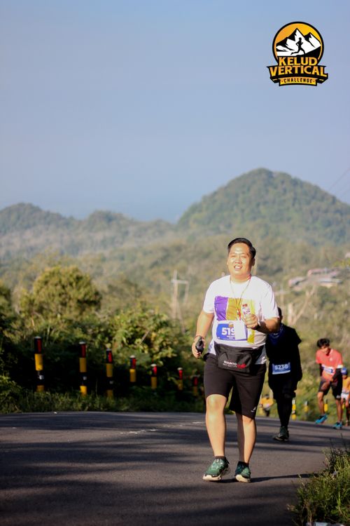 Race photo from Kelud Vertical Challenge 2024
