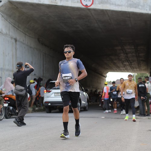 Race photo from KEDIRI HALF MARATHON 2026