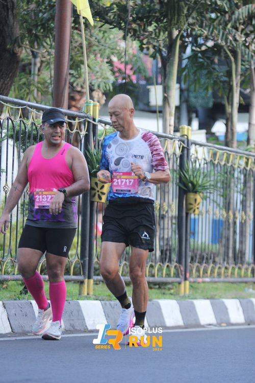 Race photo from Isoplus Run 2024 Surabaya