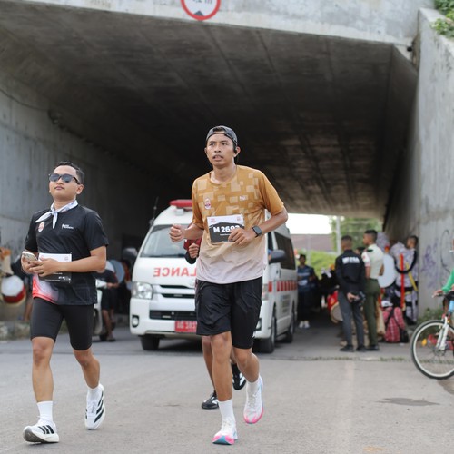 Race photo from KEDIRI HALF MARATHON 2026