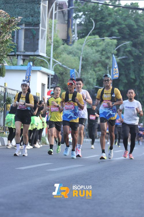Race photo from Isoplus Run 2024 Surabaya