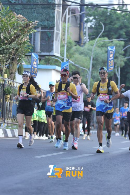 Race photo from Isoplus Run 2024 Surabaya