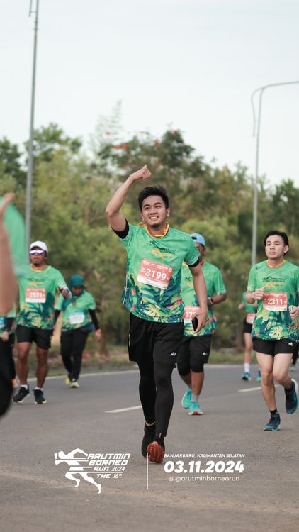 Race photo from Arutmin Borneo Run 2024