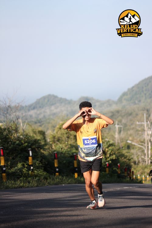 Race photo from Kelud Vertical Challenge 2024
