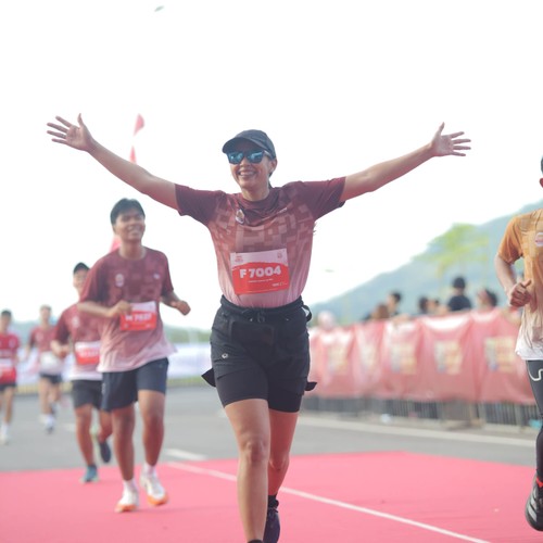 Race photo from KEDIRI HALF MARATHON 2026