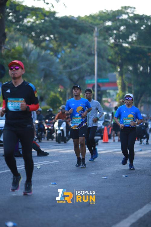 Race photo from Isoplus Run 2024 Surabaya