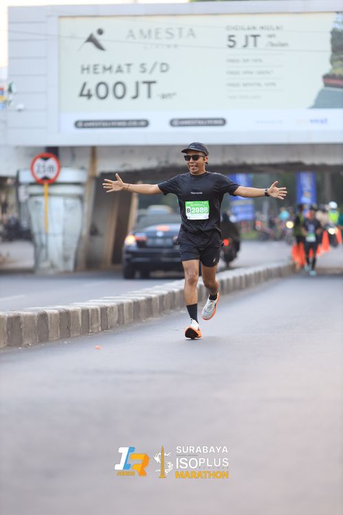 Race photo from SURABAYA ISOPLUS MARATHON 2025
