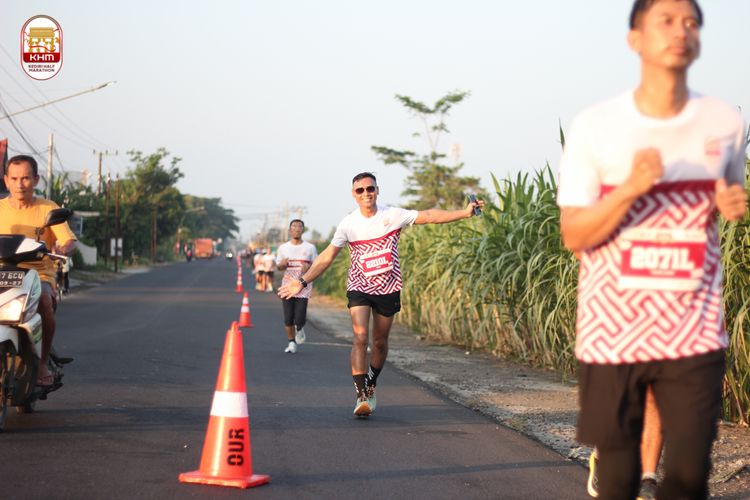 Race photo from Kediri Half Marathon 2024