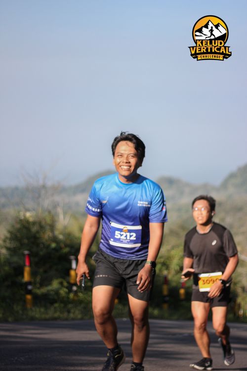 Race photo from Kelud Vertical Challenge 2024