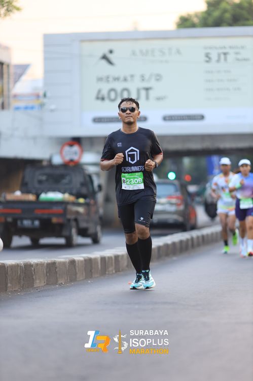 Race photo from SURABAYA ISOPLUS MARATHON 2025