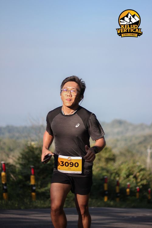 Race photo from Kelud Vertical Challenge 2024
