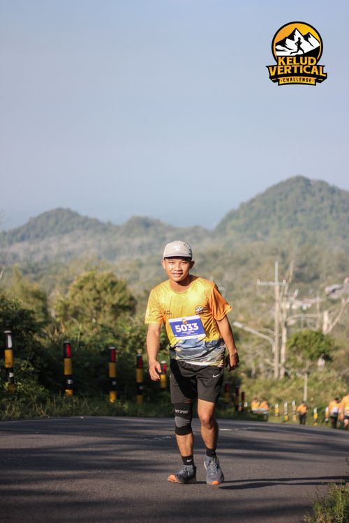 Race photo from Kelud Vertical Challenge 2024