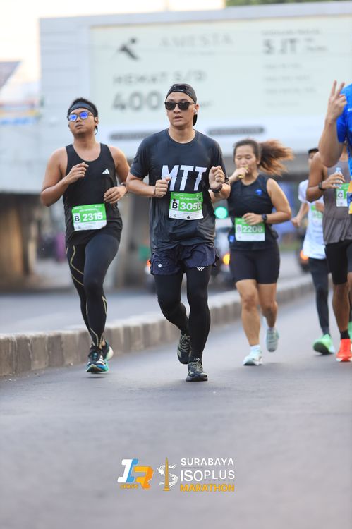 Race photo from SURABAYA ISOPLUS MARATHON 2025
