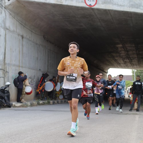 Race photo from KEDIRI HALF MARATHON 2026