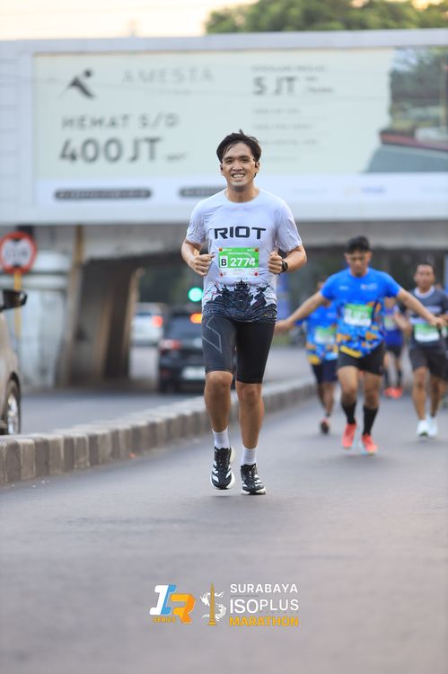 Race photo from SURABAYA ISOPLUS MARATHON 2025