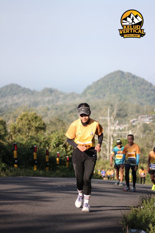 Race photo from Kelud Vertical Challenge 2024