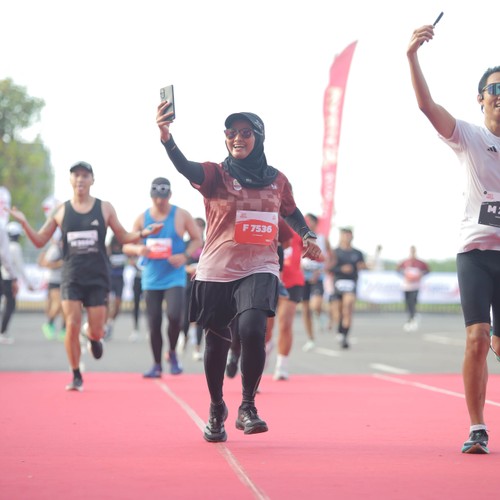 Race photo from KEDIRI HALF MARATHON 2026
