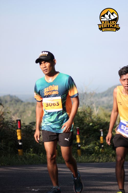 Race photo from Kelud Vertical Challenge 2024