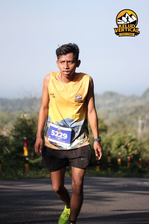 Race photo from Kelud Vertical Challenge 2024