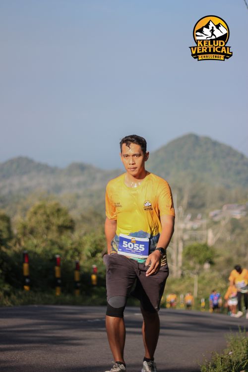Race photo from Kelud Vertical Challenge 2024