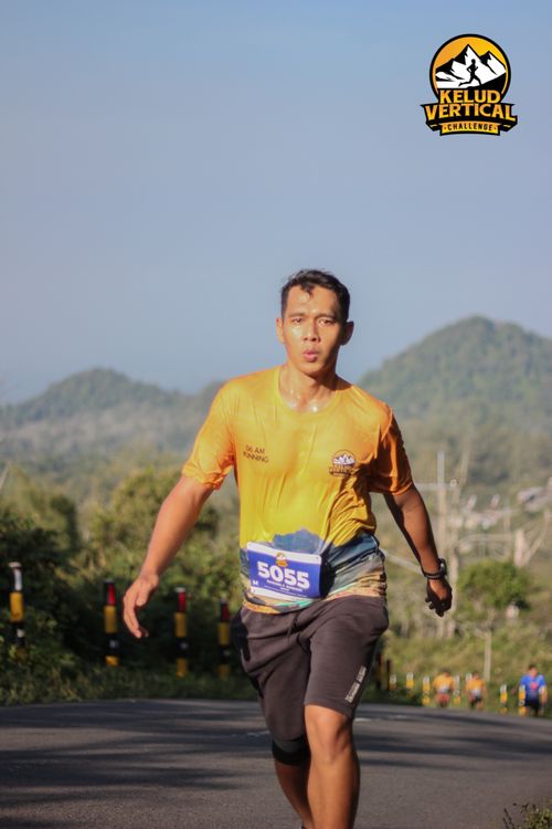 Race photo from Kelud Vertical Challenge 2024