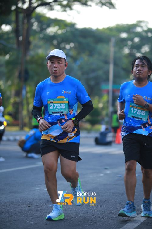 Race photo from Isoplus Run 2024 Surabaya