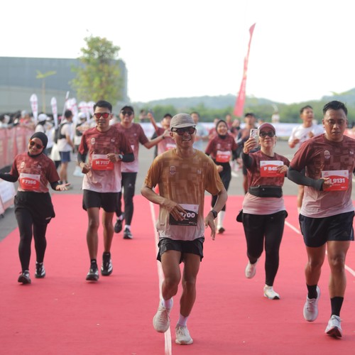Race photo from KEDIRI HALF MARATHON 2026