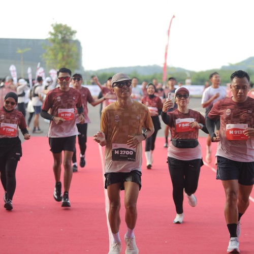 Race photo from KEDIRI HALF MARATHON 2026