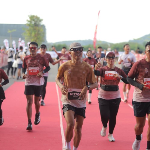 Race photo from KEDIRI HALF MARATHON 2026
