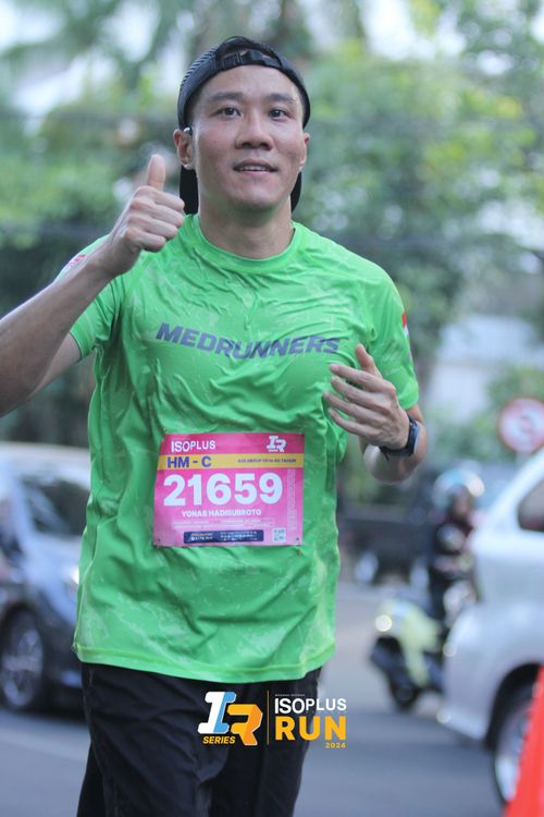 Race photo from Isoplus Run 2024 Surabaya