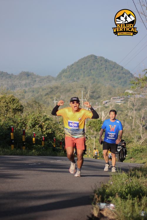 Race photo from Kelud Vertical Challenge 2024
