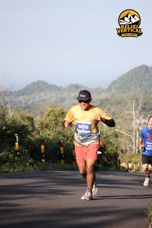 Race photo from Kelud Vertical Challenge 2024