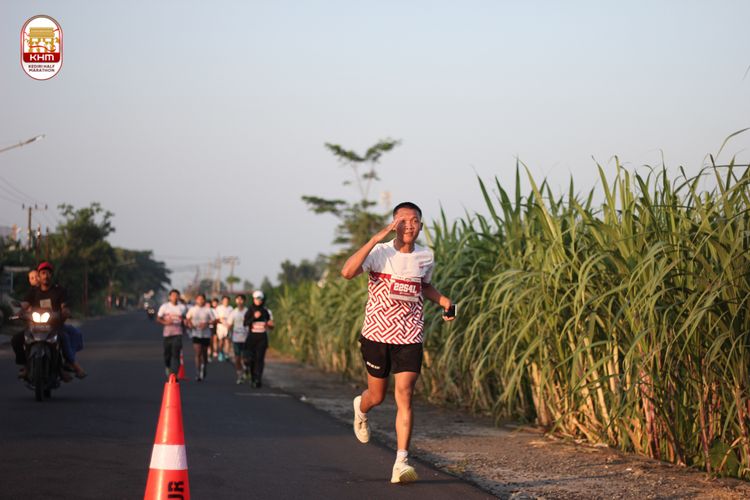 Race photo from Kediri Half Marathon 2024