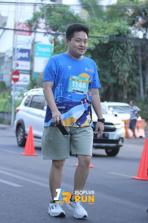 Race photo from Isoplus Run 2024 Surabaya