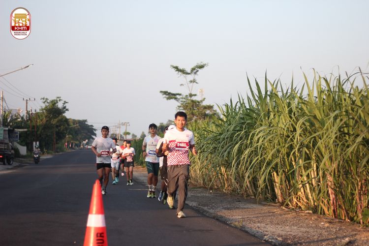 Race photo from Kediri Half Marathon 2024