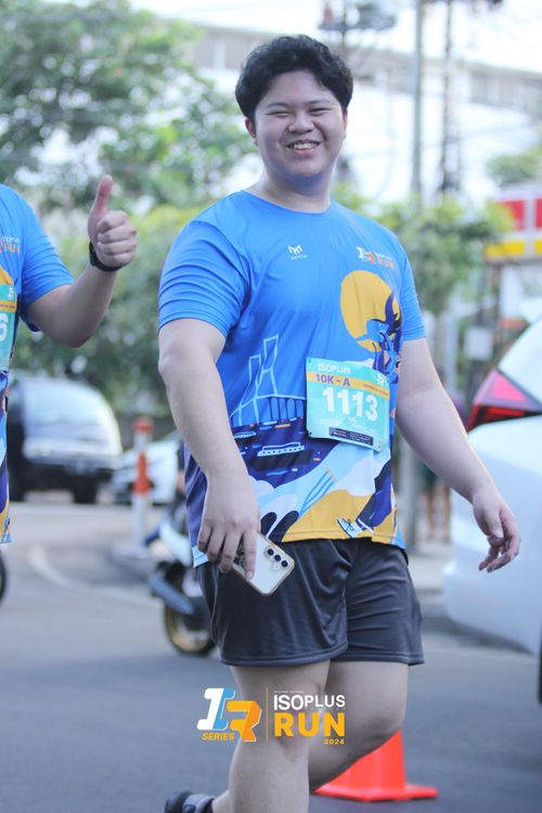Race photo from Isoplus Run 2024 Surabaya