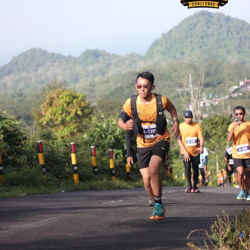 Race photo from KELUD VERTICAL CHALLENGE 2025
