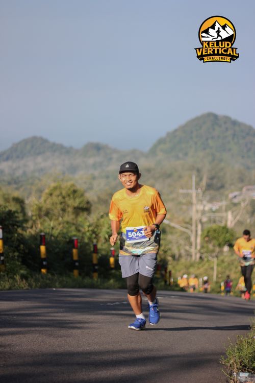 Race photo from Kelud Vertical Challenge 2024