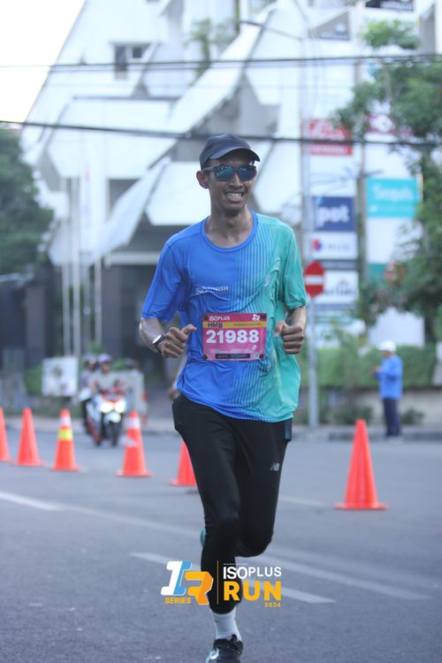 Race photo from Isoplus Run 2024 Surabaya