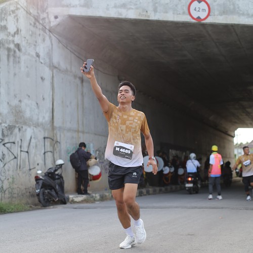 Race photo from KEDIRI HALF MARATHON 2026