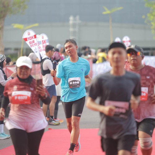 Race photo from KEDIRI HALF MARATHON 2026