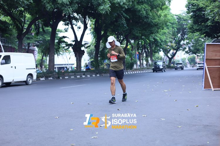 Race photo from SURABAYA ISOPLUS MARATHON 2025