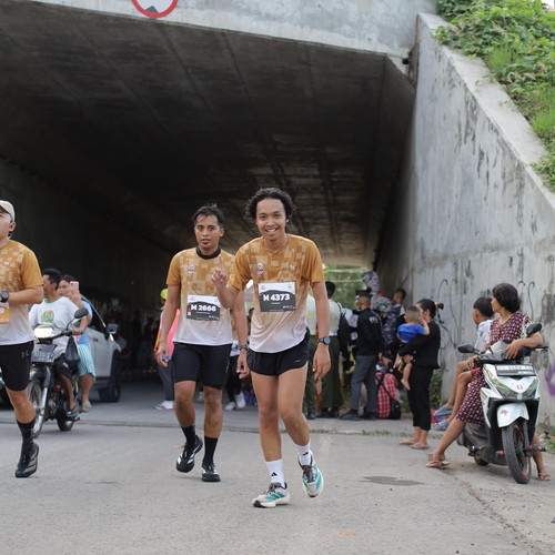 Race photo from KEDIRI HALF MARATHON 2026