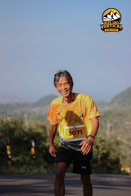 Race photo from Kelud Vertical Challenge 2024