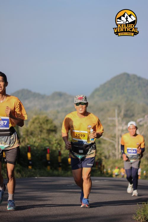Race photo from Kelud Vertical Challenge 2024