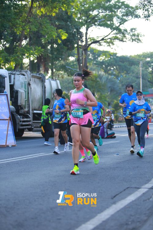 Race photo from Isoplus Run 2024 Surabaya