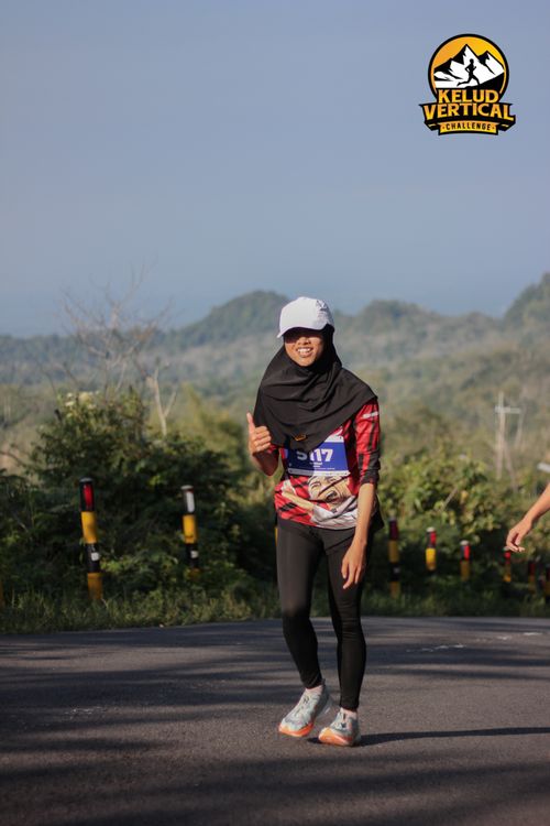 Race photo from Kelud Vertical Challenge 2024