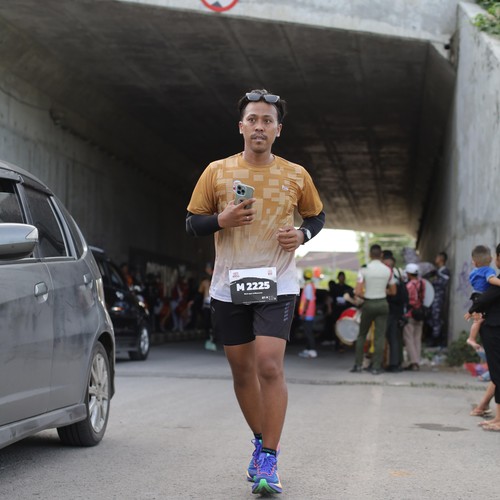 Race photo from KEDIRI HALF MARATHON 2026